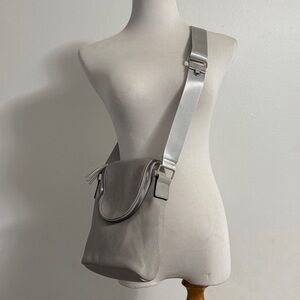Elegant Silver Crossbody Bag